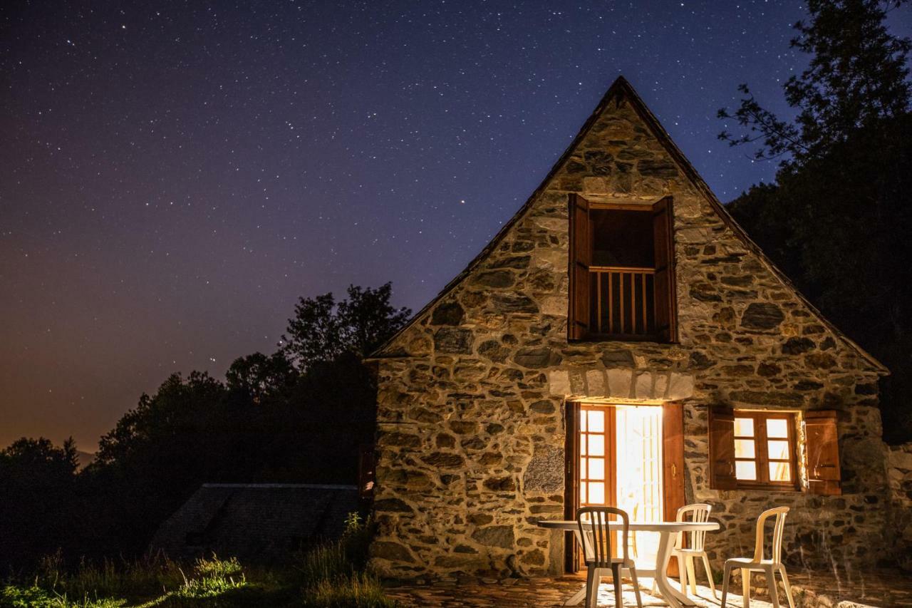 Granges LASCOSTES isolées et insolites en montagne à Loudenvielle dans les HAUTES-PYRENEES du dimanche au dimanche en principe néanmoins pour des séjours entre 4 et 7 nuits contactez-nous par la messagerie Exterior foto